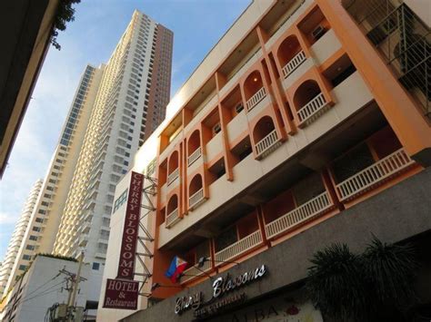 cherry blossom hotel manila